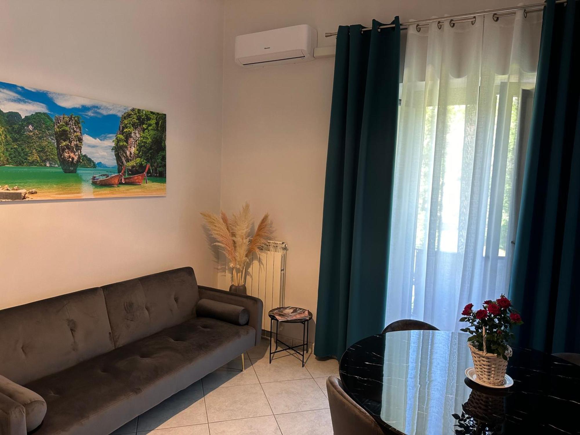 Bed and Breakfast Royal Gardens Caserta Pokój zdjęcie